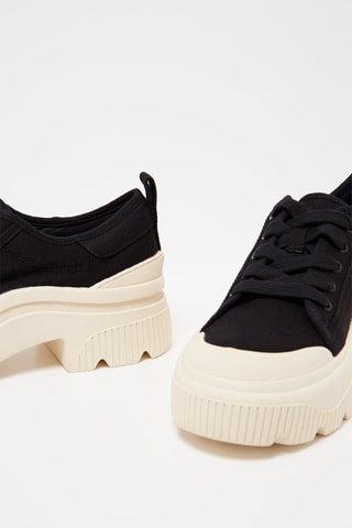 Derbies de salto - Preto