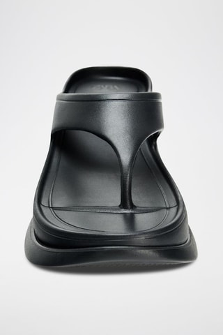 Sandálias com plataforma - Preto