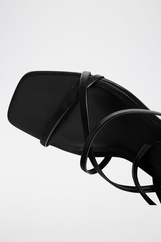 Sandálias de salto - Preto