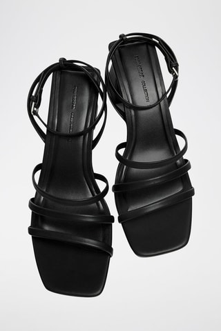 Sandálias de salto - Preto