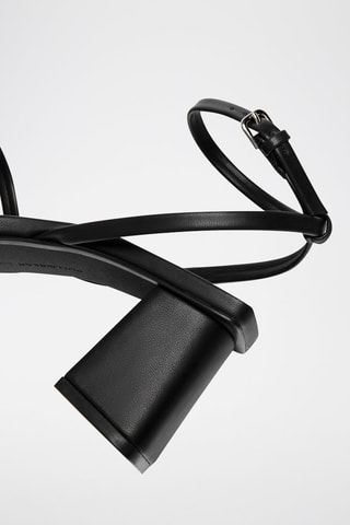 Sandálias de salto - Preto