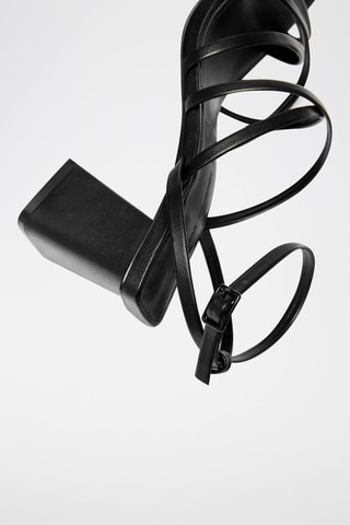 Sandálias de salto - Preto