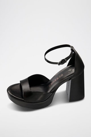 Sandálias de salto - Preto
