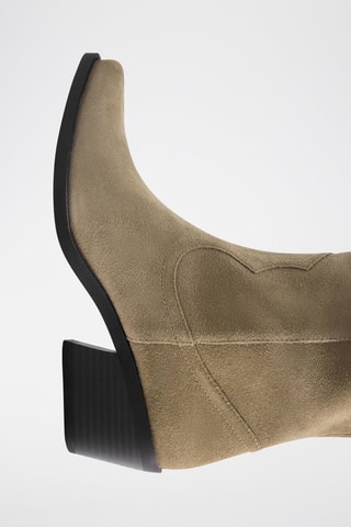 Botas em couro - Bege