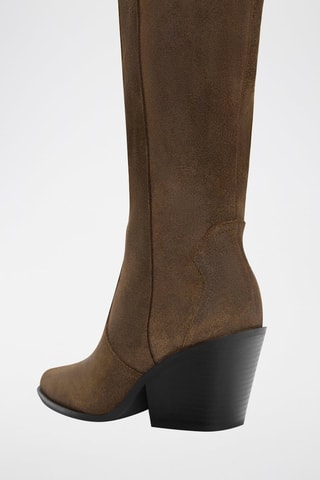 Botas em couro - Castanho