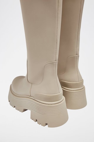 Botas com plataforma Bege