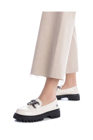 Mocasines con brillo y plataforma - Crudo