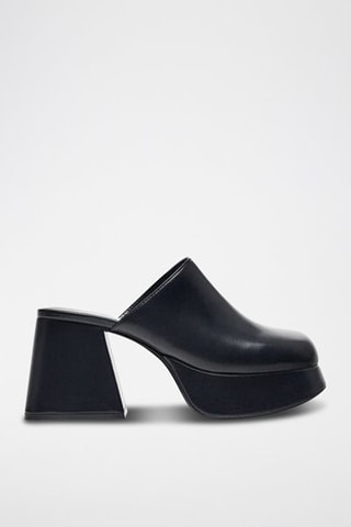 Sapatos de salto Preto