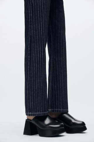 Sapatos de salto Preto