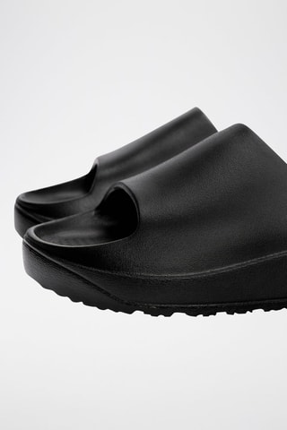 Mules com plataforma - Preto