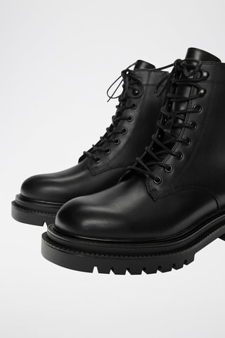 Boots em couro - Preto