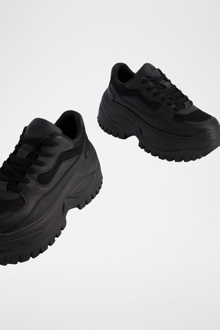 Sapatilhas com plataforma - Preto