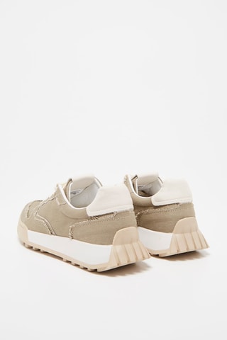 Sapatilhas - Bege e caqui