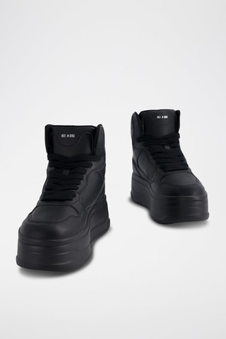 Sapatilhas subidas com plataforma - Preto