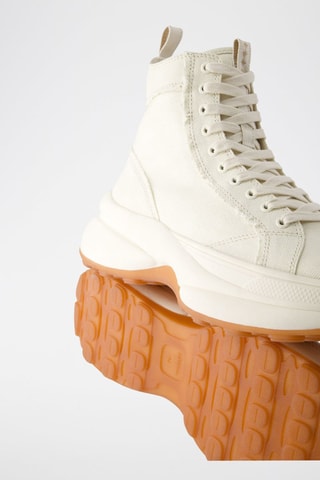 Sapatilhas subidas - Cru