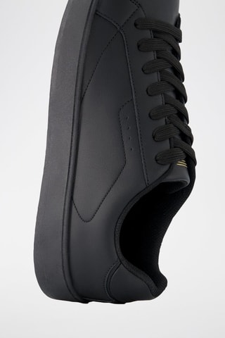 Sapatilhas com plataforma - Preto