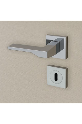 2 poignées de porte à clé Imola - 13 x 2,4 x 4,2 cm - aspect chrome brillant