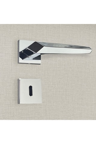 2 poignées de porte à clé Gilda - 14,7 x 4,9 x 3,8 cm - aspect chrome brillant