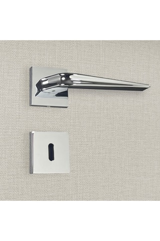 2 poignées de porte à clé Lara - 14,7 x 4,9 x 3,8 cm - aspect chrome brillant