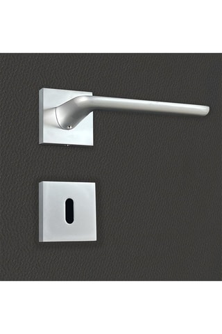 2 poignées de porte à clé Agata - 13,4 x 6,7 x 4,4 cm - aspect chrome mat