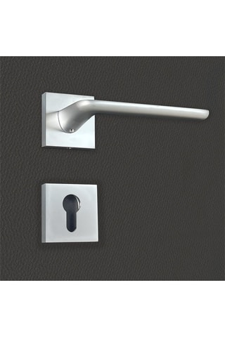 2 poignées de porte à cylindre Agata - 13,4 x 6,7 x 4,4 cm - aspect chrome mat