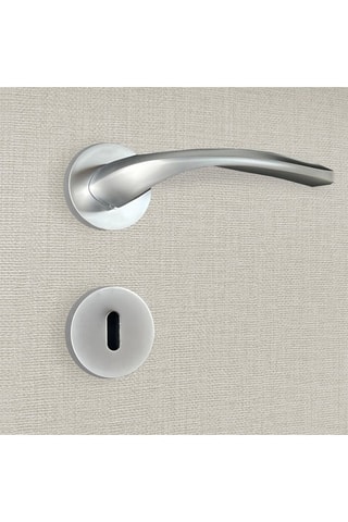 2 poignées de porte à clé Flavia - 14,6 x 5,2 x 4,1 cm - aspect chrome mat