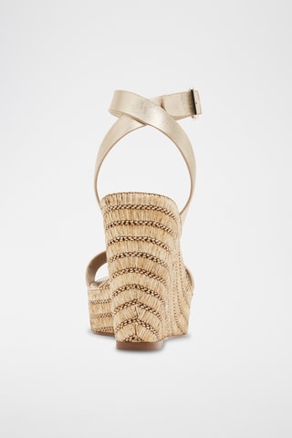 Leren Sandalen met Sleehak - Goudkleurig