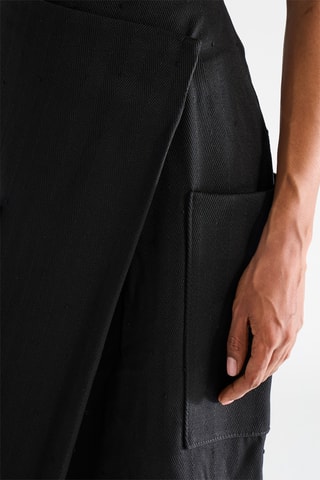 Jupe portefeuille en laine vierge - Noir - Raey