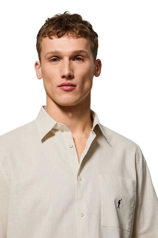 Camisa regular de linho - Bege