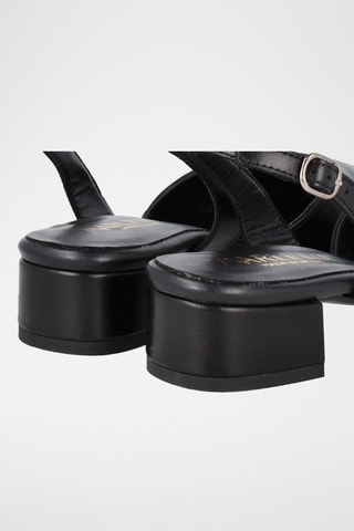 Sapatos de salto em couro Doroty - Preto