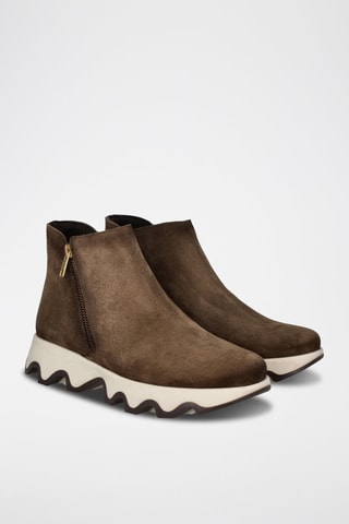 Botins em nobuck Ola - Caqui