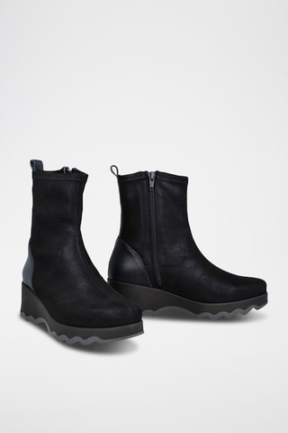 Botins em couro - Preto