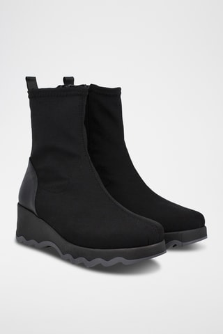 Botins em couro - Preto