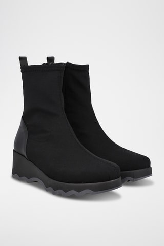 Botins em couro - Preto