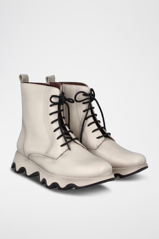 Botins em couro - Bege