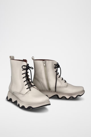 Botins em couro - Bege