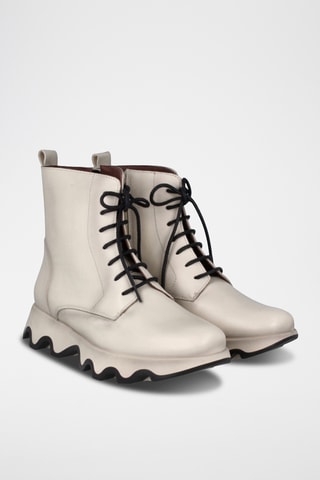 Botins em couro - Bege