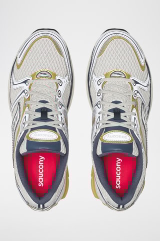 Sneakers Progrid Triumph 4 - Lichtgrijs en Zilverkleurig