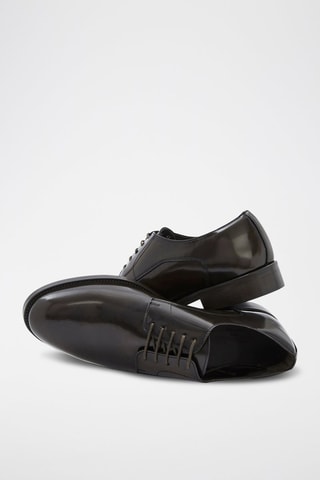 Stringate in pelle di vitello - Marrone