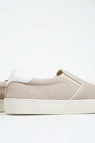 Slip-on in pelle scamosciata Cazoon - Taupe