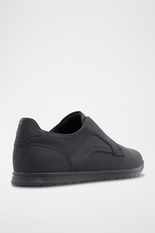 Slip-Ons Onalith - Zwart
