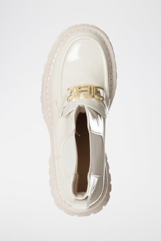 Botins Chelsea envernizados - Cru