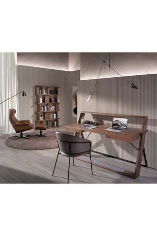 Apoio para os pés 
Castanho