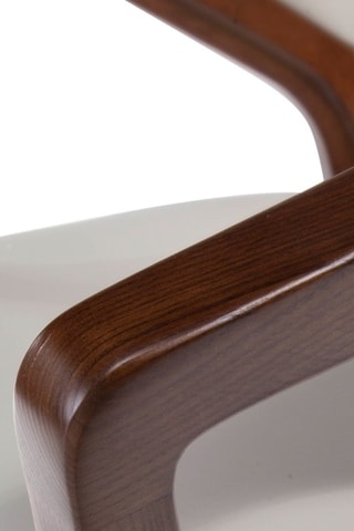 Cadeirão Bege e natural