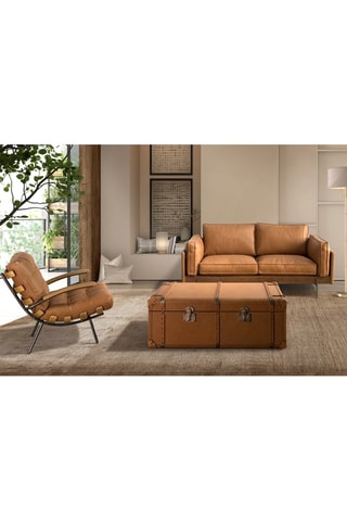 Cadeirão - Castanho -­ Em couro