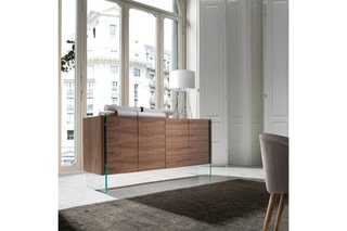 Móvel 4 portas Imitação de nogueira