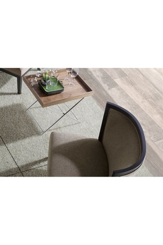 Mesa de apoio Natural e prateado