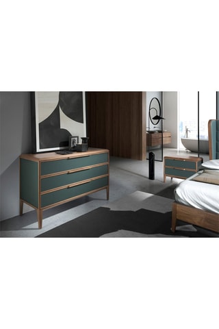 Mesa de cabeceira - Natural e verde