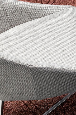 2 cadeiras - 50 x 91 x 61 cm