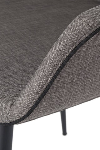 2 cadeiras - 60 x 77 x 59 cm